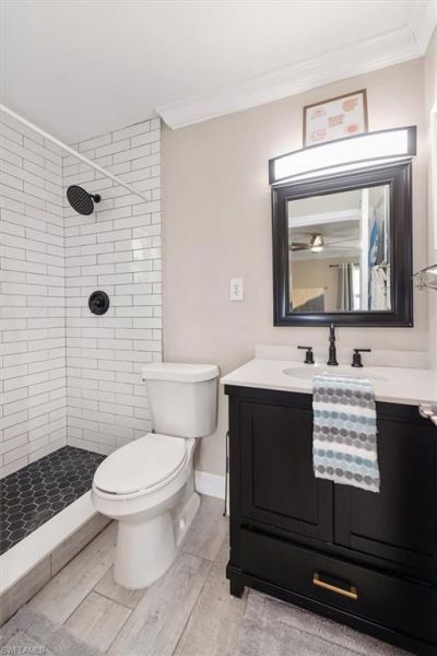 1805 Cornwallis Pkwy, Cape Coral, FL 33904 Photo