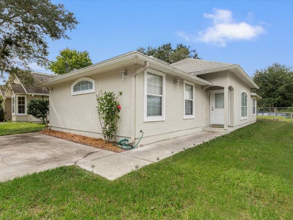 3372 Fourth St, Elkton, FL 32033