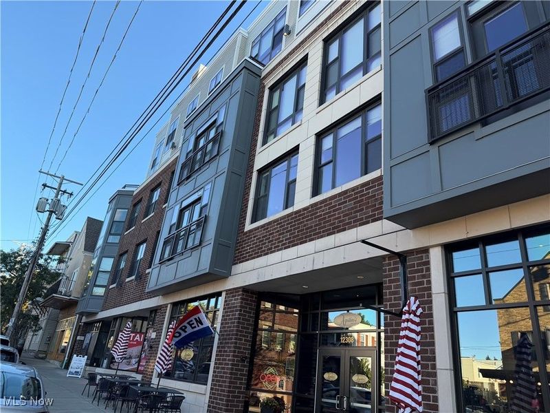 12308 Mayfield Road, Cleveland, OH 44106 Photo 3