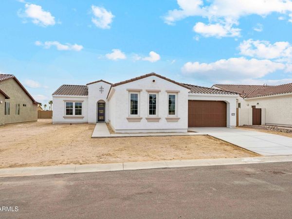 16679 W WHITTON Avenue, Goodyear, AZ 85395