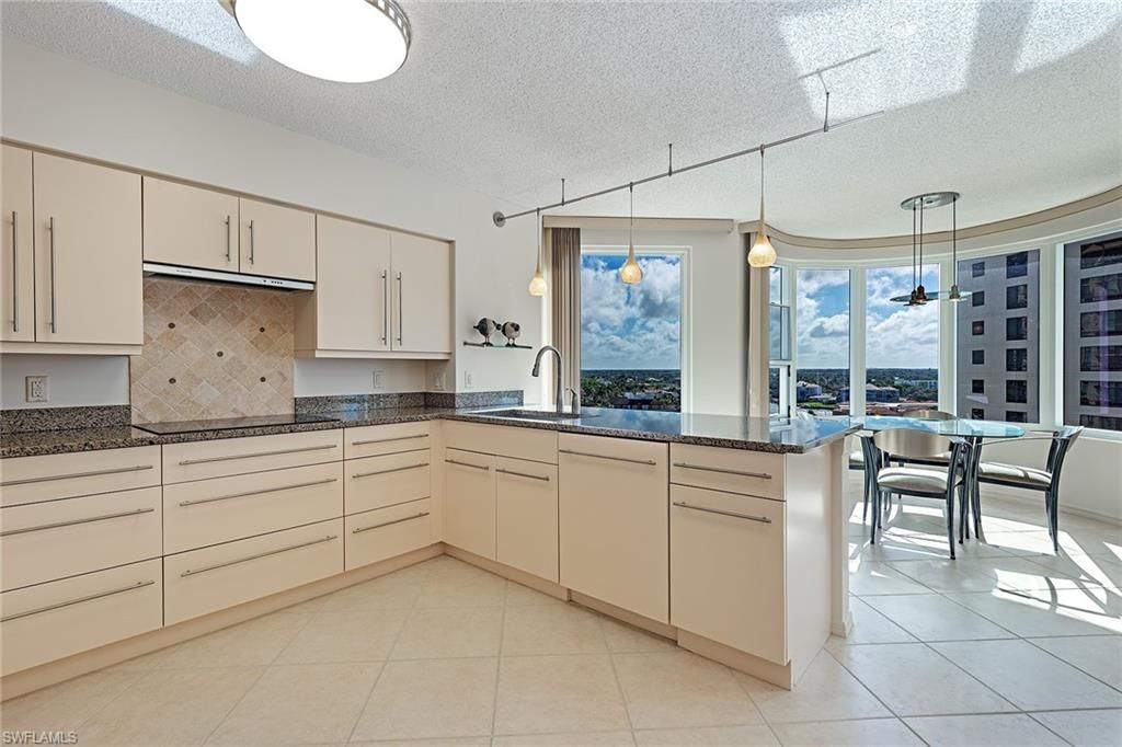 4251 Gulf Shore Blvd N, Unit 11B, Naples, FL 34103 Photo