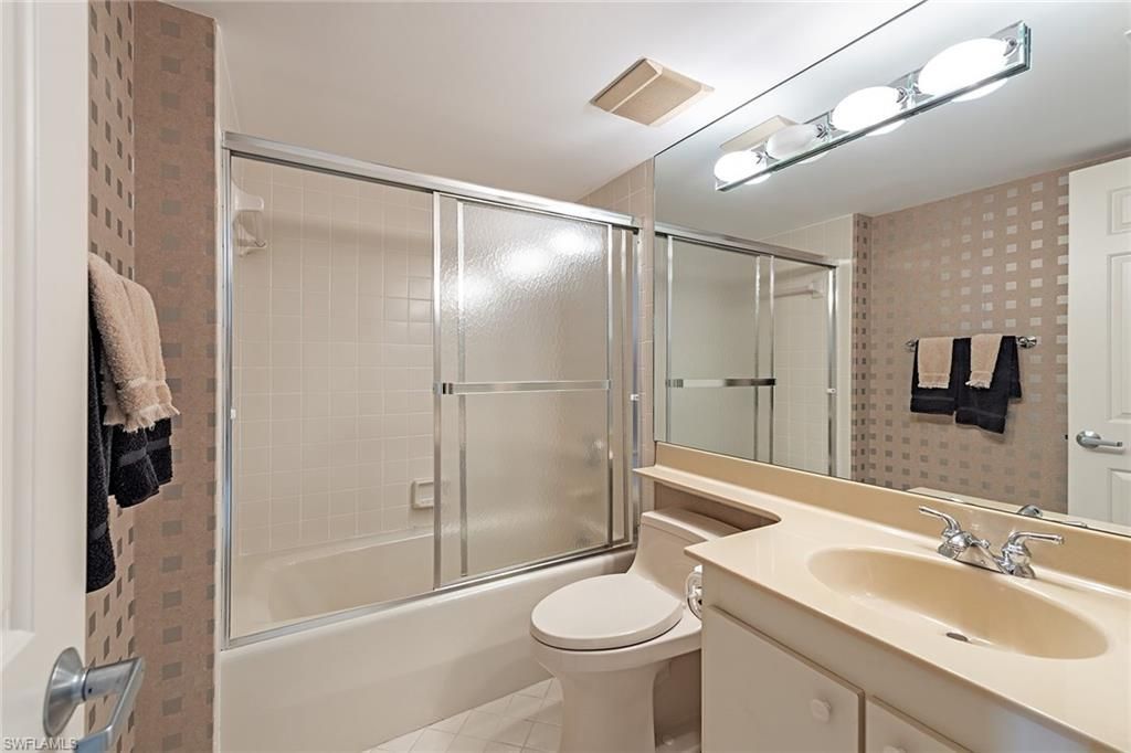 4251 Gulf Shore Blvd N, Unit 11B, Naples, FL 34103 Photo