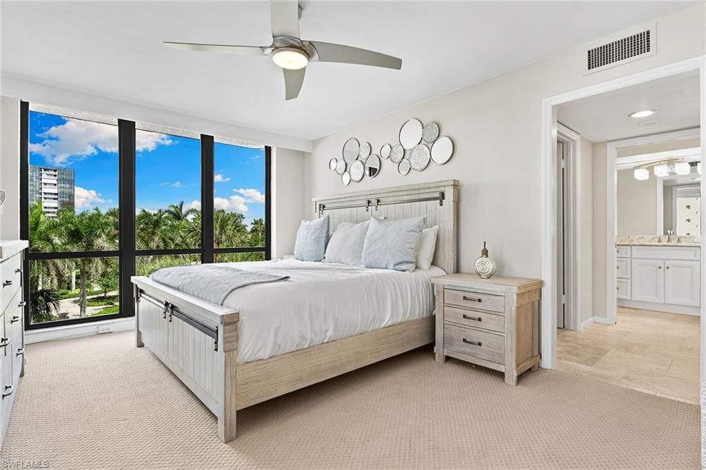 4551 Gulf Shore Blvd N, Unit 400, Naples, FL 34103 Photo