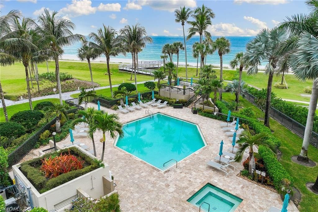 4551 Gulf Shore Blvd N, Unit 400, Naples, FL 34103 Photo