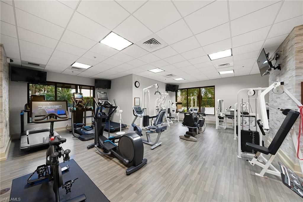 4551 Gulf Shore Blvd N, Unit 400, Naples, FL 34103 Photo