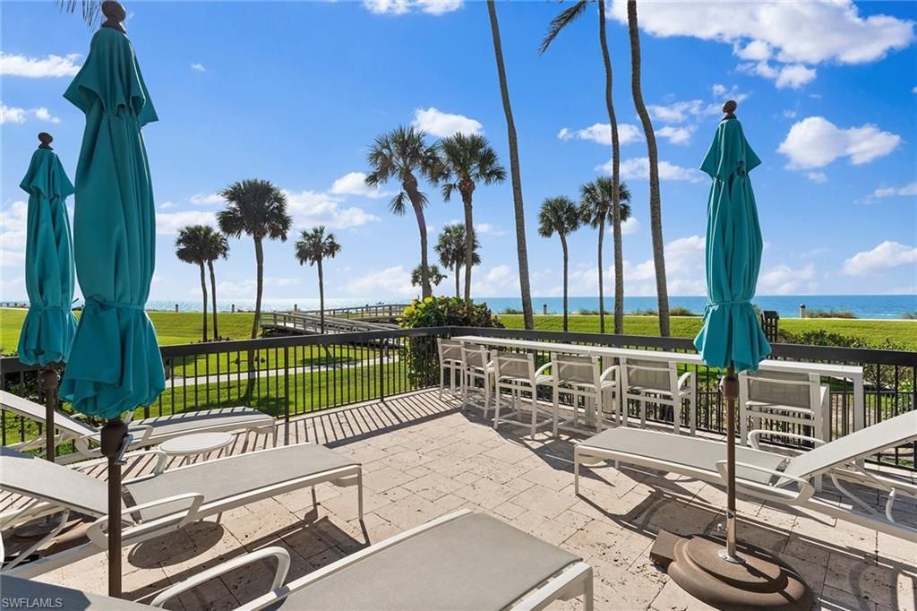 4551 Gulf Shore Blvd N, Unit 400, Naples, FL 34103 Photo