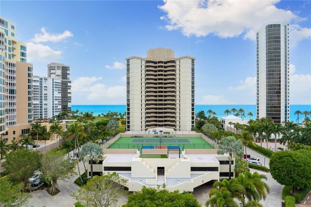 4551 Gulf Shore Blvd N, Unit 400, Naples, FL 34103 Photo