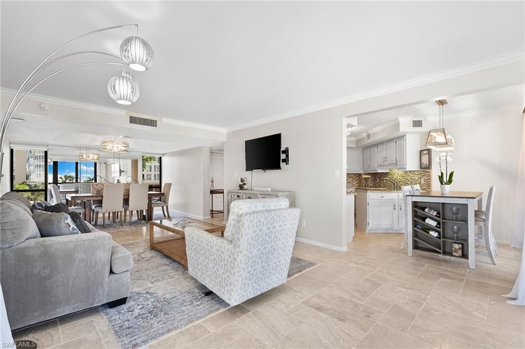 4551 Gulf Shore Blvd N, Unit 400, Naples, FL 34103 Photo