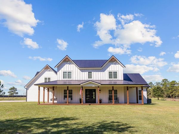 13796 FL-81, Ponce De Leon, FL 32455