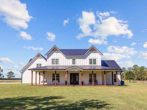 13796 FL-81, Ponce De Leon, FL 32455