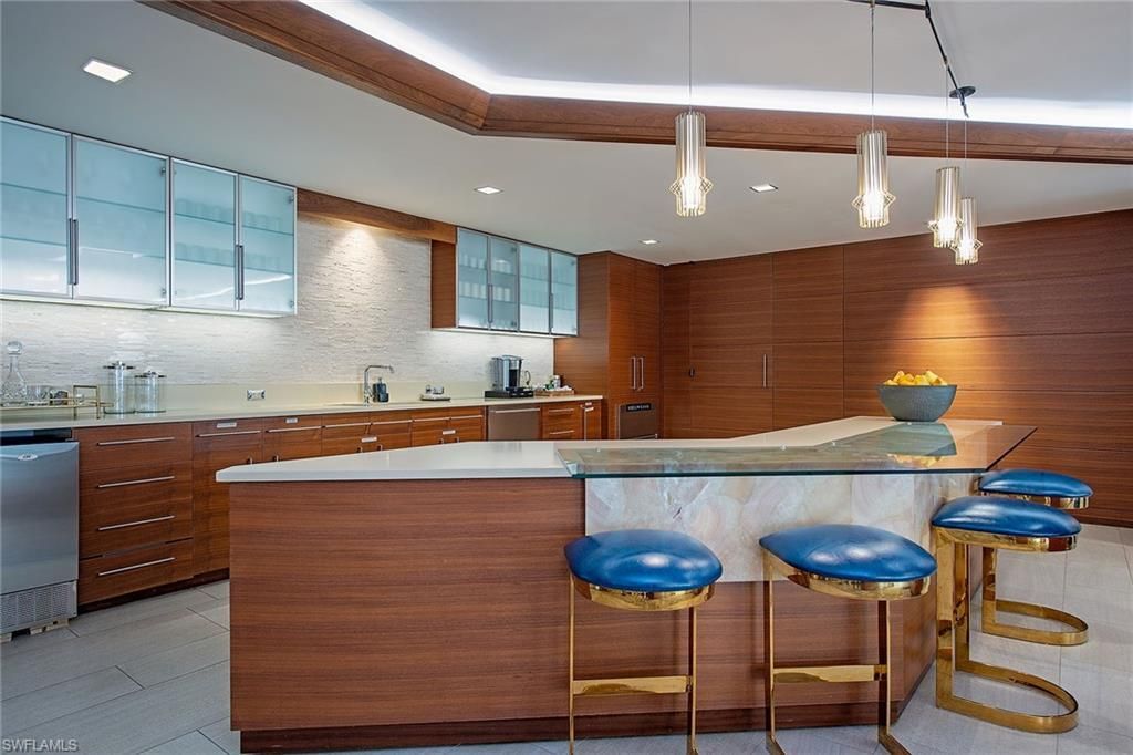 4401 Gulf Shore Blvd N, Unit 1007, Naples, FL 34103 Photo