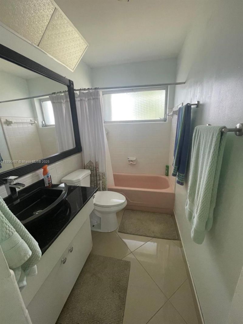 4518 NW 45th Ct, Tamarac, FL 33319 Photo