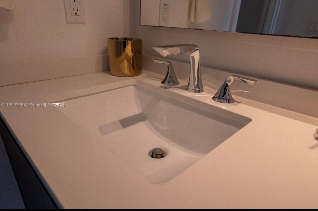 488 NE 18th St, Unit 4509, Miami, FL 33132 Photo