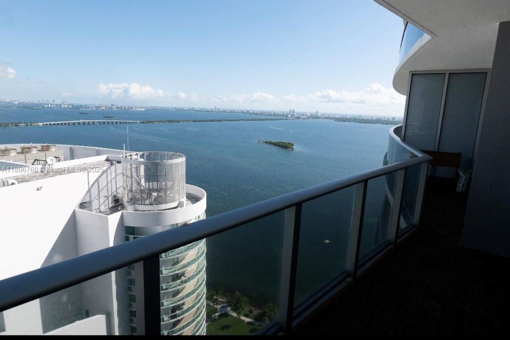 488 NE 18th St, Unit 4509, Miami, FL 33132 Photo