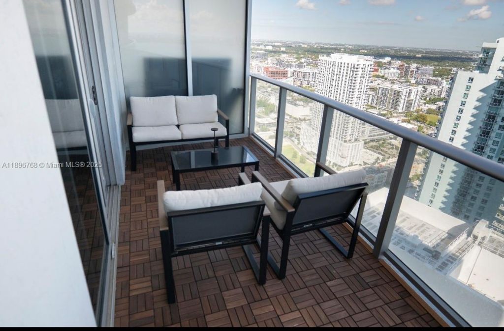 488 NE 18th St, Unit 4509, Miami, FL 33132 Photo