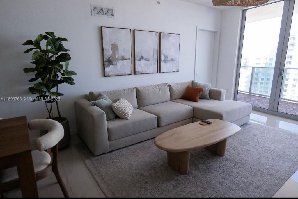 488 NE 18th St, Unit 4509, Miami, FL 33132 Photo