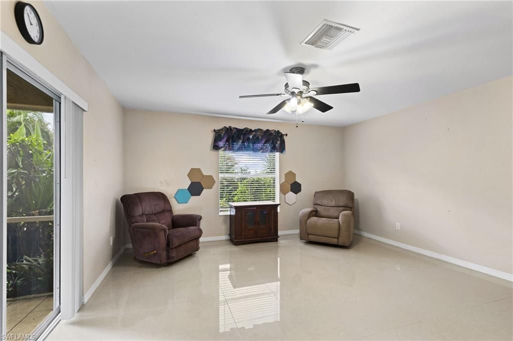 1526 NW 24th Ter, Cape Coral, FL 33993 Photo