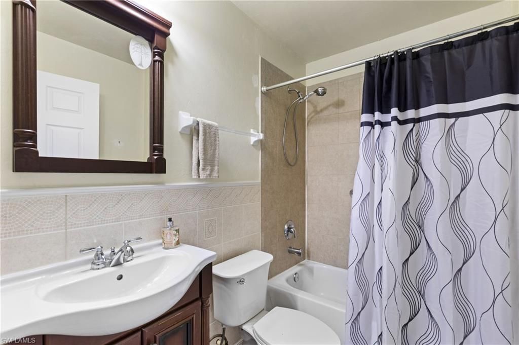 1526 NW 24th Ter, Cape Coral, FL 33993 Photo