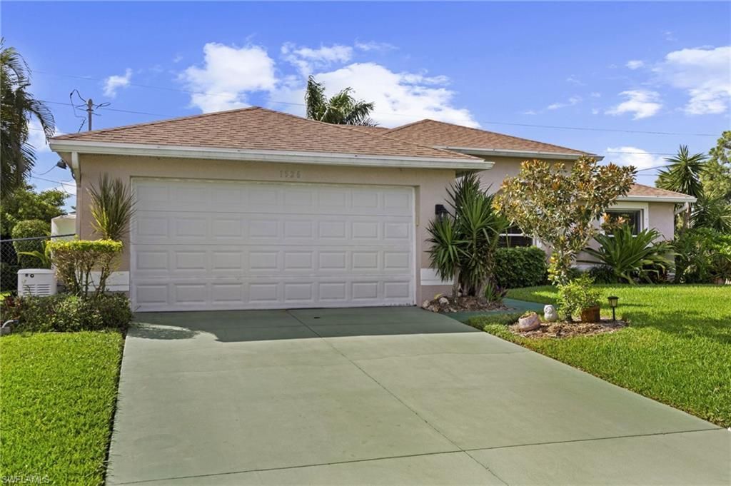 1526 NW 24th Ter, Cape Coral, FL 33993 Photo