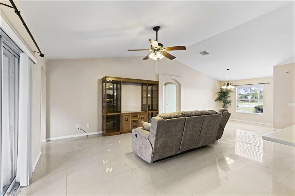 1526 NW 24th Ter, Cape Coral, FL 33993 Photo