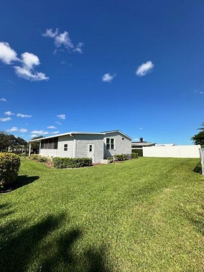 7955 SE Independence Avenue, Hobe Sound, FL 33455 Photo