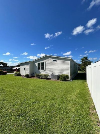 7955 SE Independence Avenue, Hobe Sound, FL 33455 Photo