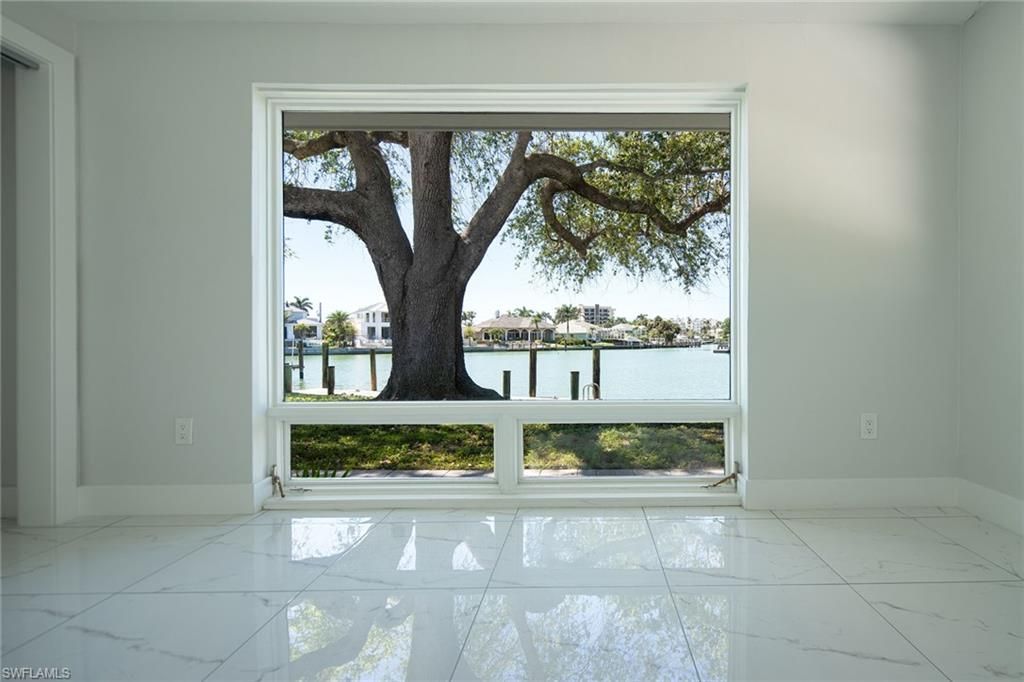 320 Bow Line Dr, Naples, FL 34103 Photo