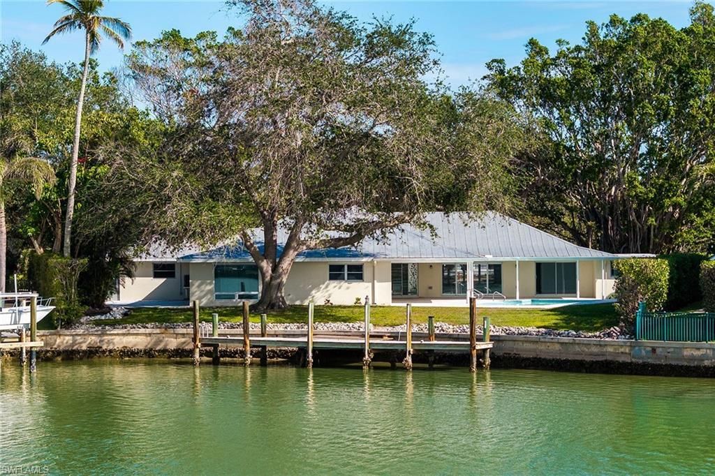 320 Bow Line Dr, Naples, FL 34103 Photo