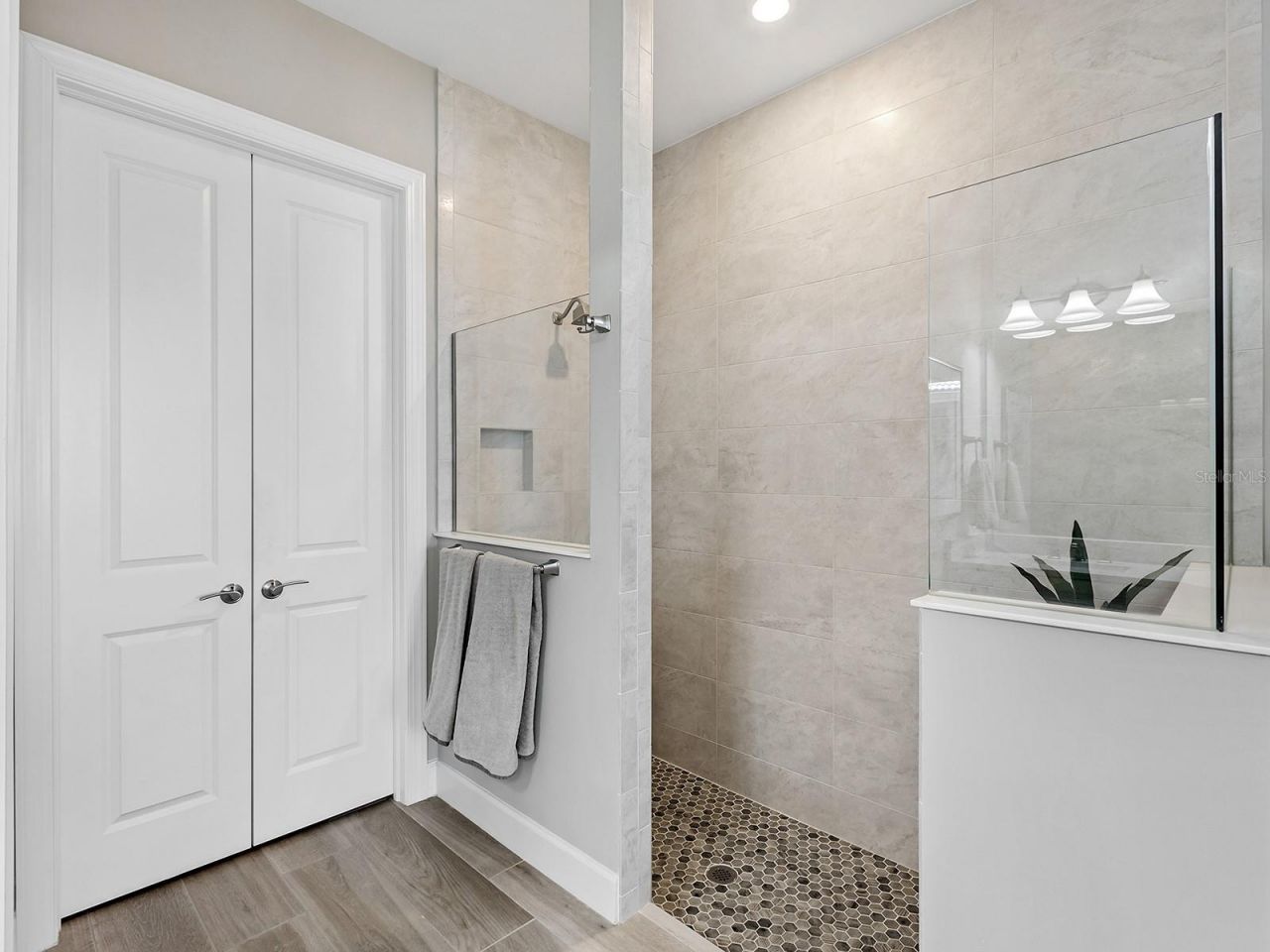 17807 Eastbrook Terrace, Lakewood Ranch, FL 34202 Photo