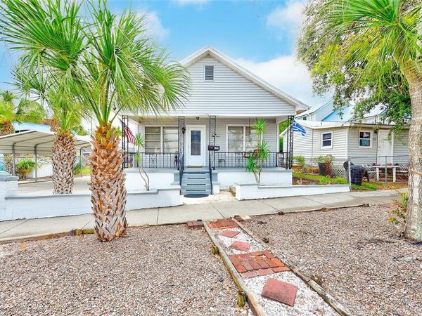 632 CROSS STREET, TARPON SPRINGS, FL 34689