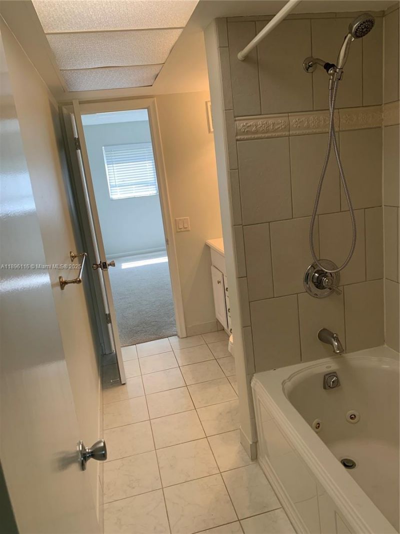 400 NE 20th St, Unit A108, Boca Raton, FL 33431 Photo