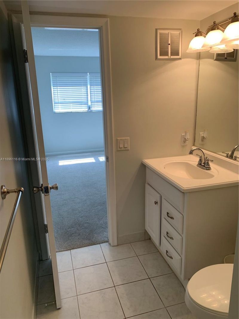 400 NE 20th St, Unit A108, Boca Raton, FL 33431 Photo