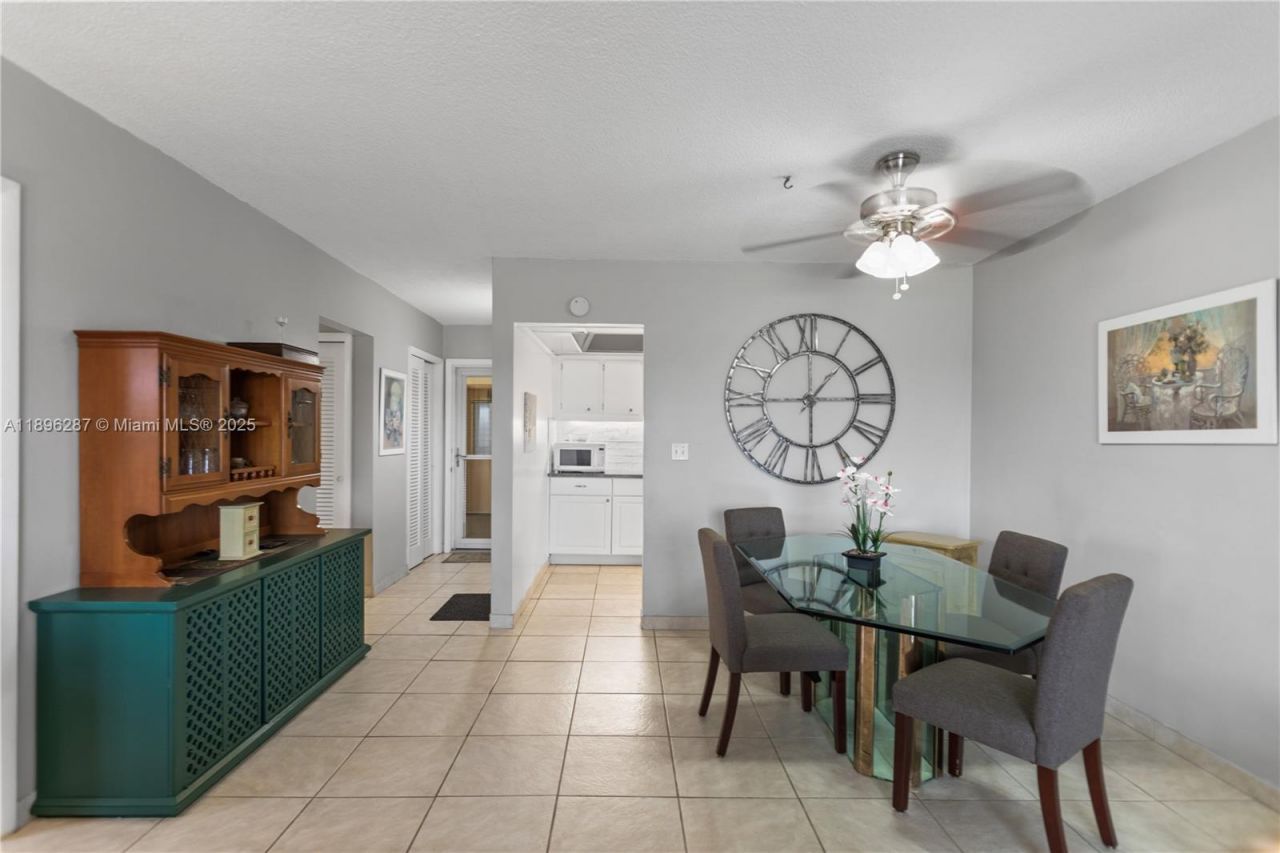 17001 NE 13th Ave, Unit 214, Miami, FL 33162 Photo