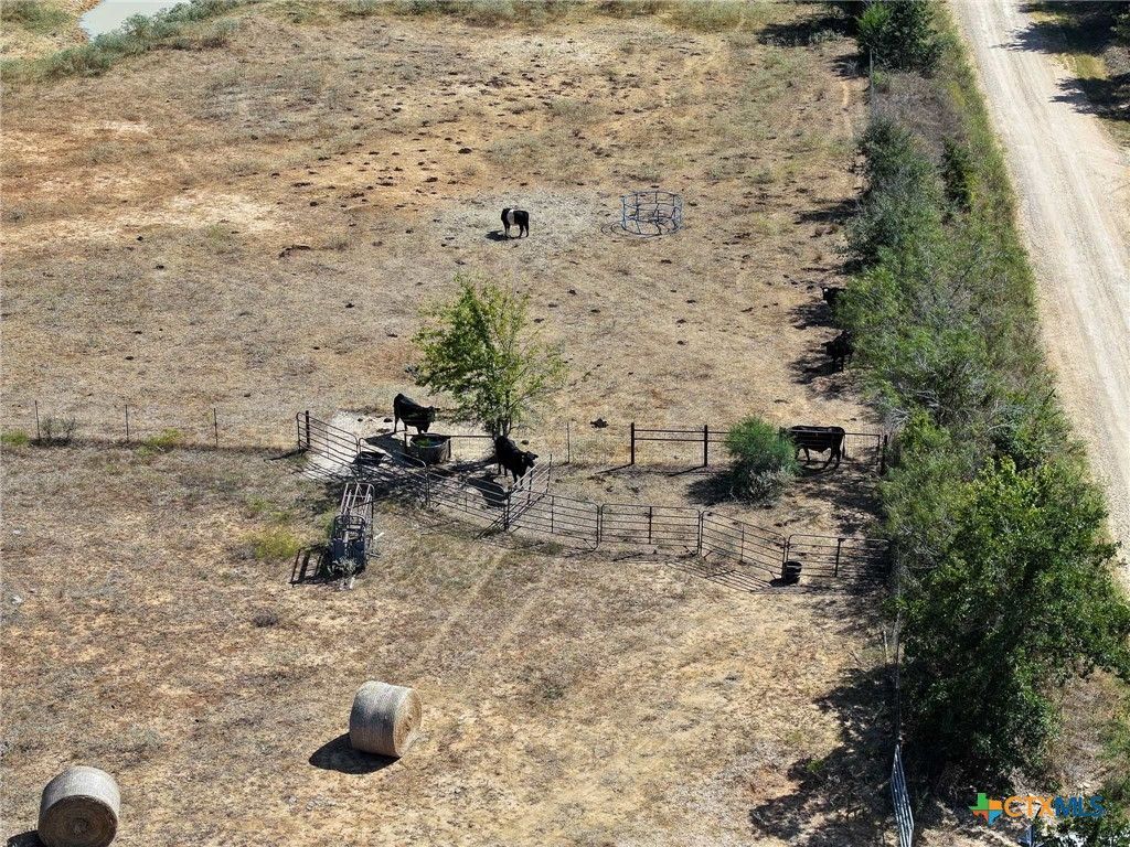 475 Cr 320, Rockdale, TX 76567 Main Photo