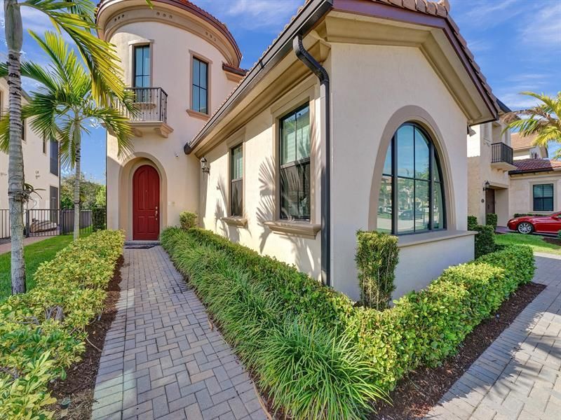9345 Carrington Avenue, Parkland, FL 33076 Photo