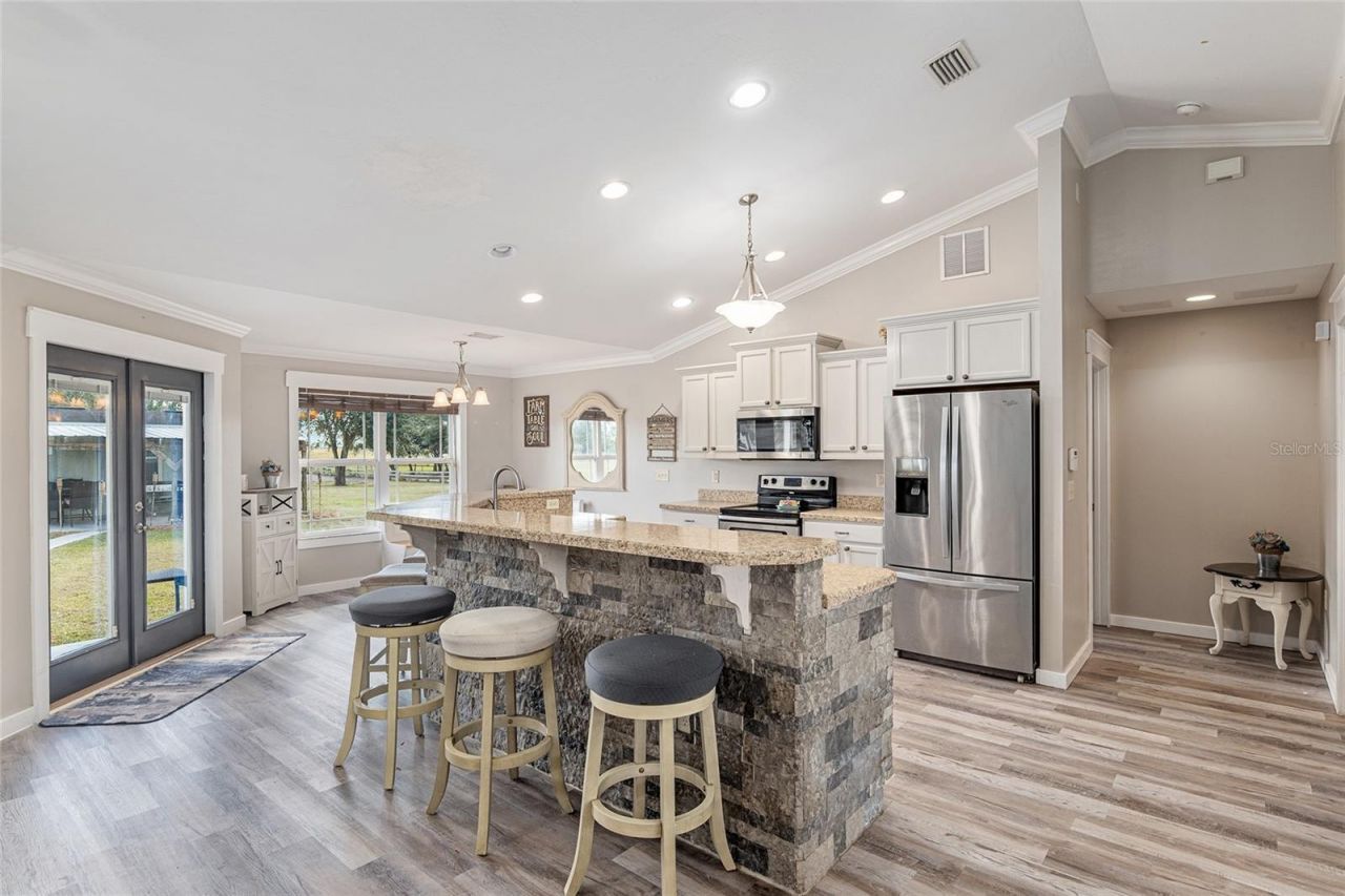 630 SW Marigold Place, Fort White, FL 32038 Photo