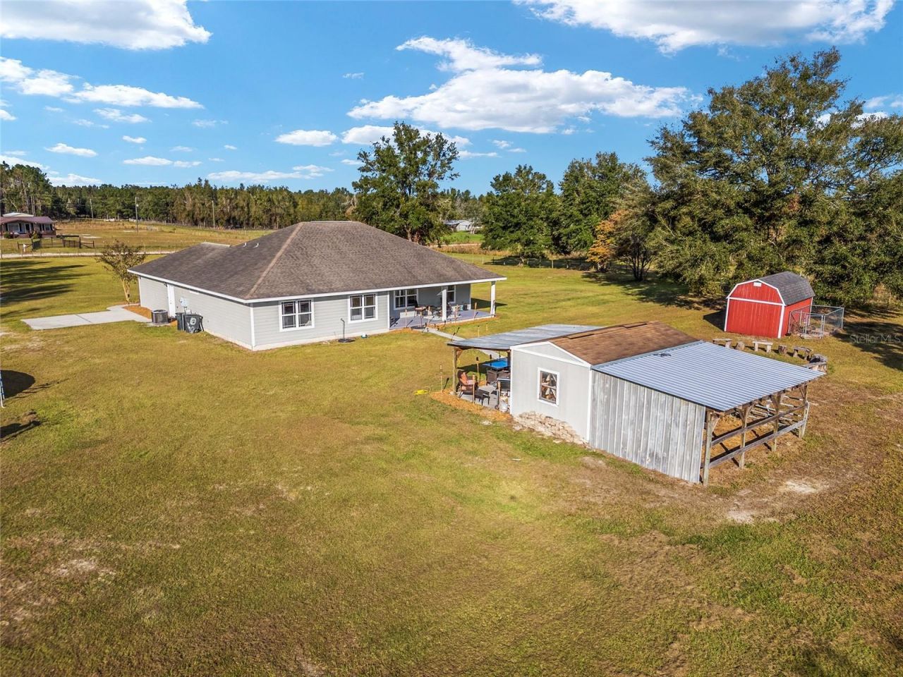 630 SW Marigold Place, Fort White, FL 32038 Photo