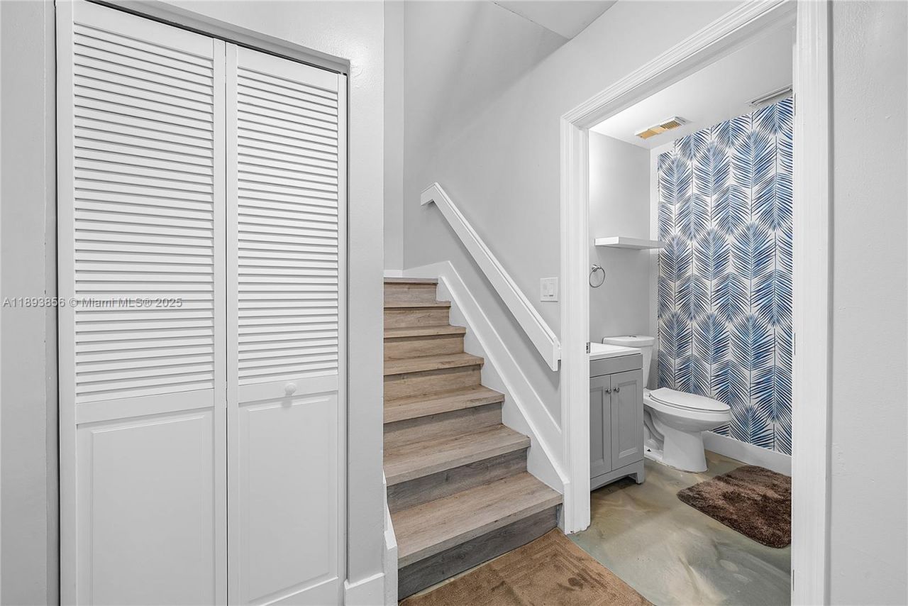 3875 Island Club W, Lantana, FL 33462 Photo