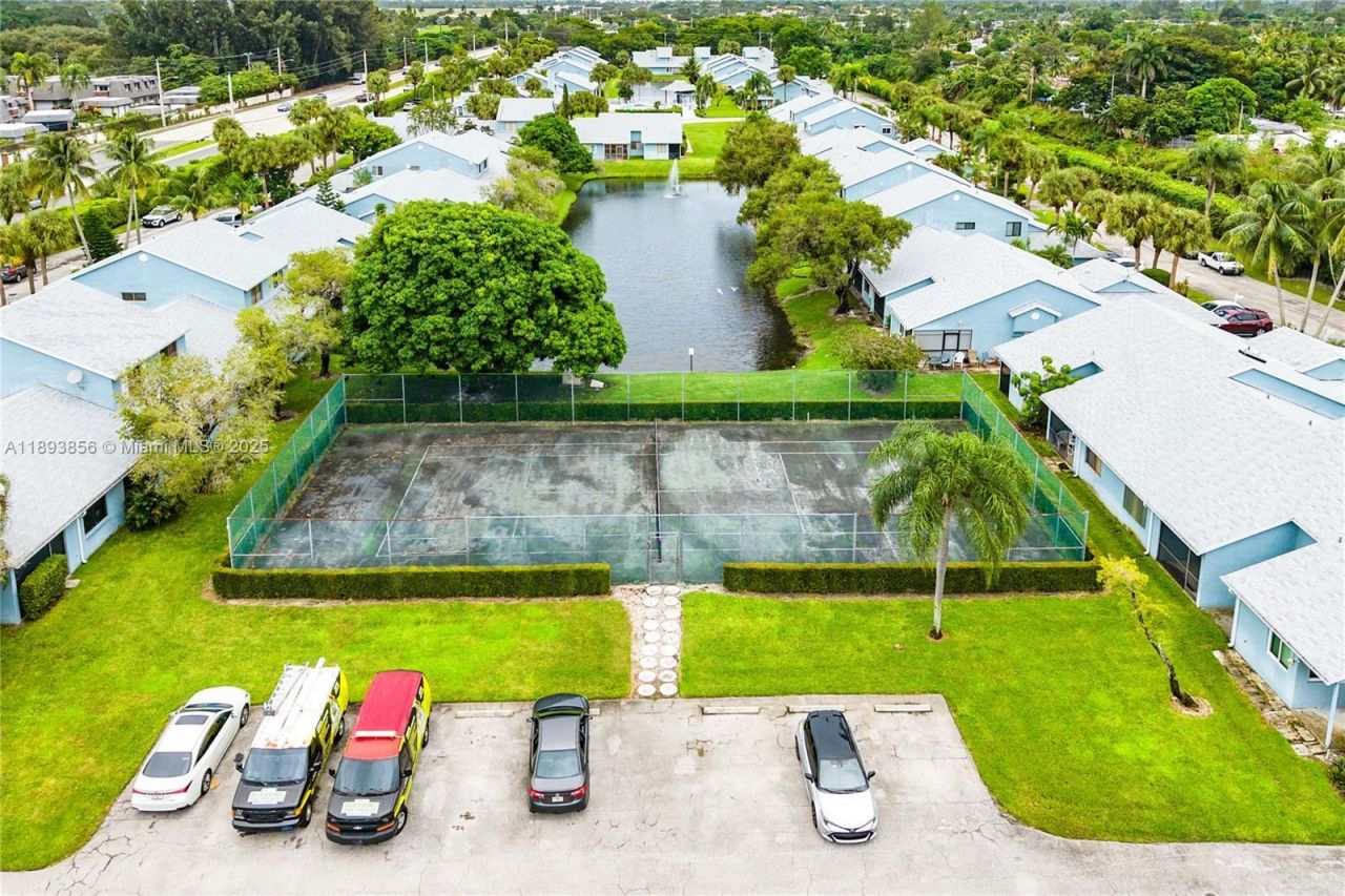 3875 Island Club W, Lantana, FL 33462 Photo