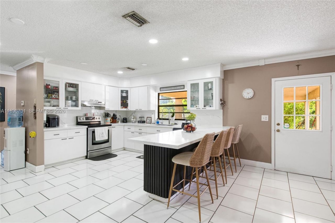 19491 SW 216th St, Miami, FL 33170 Photo