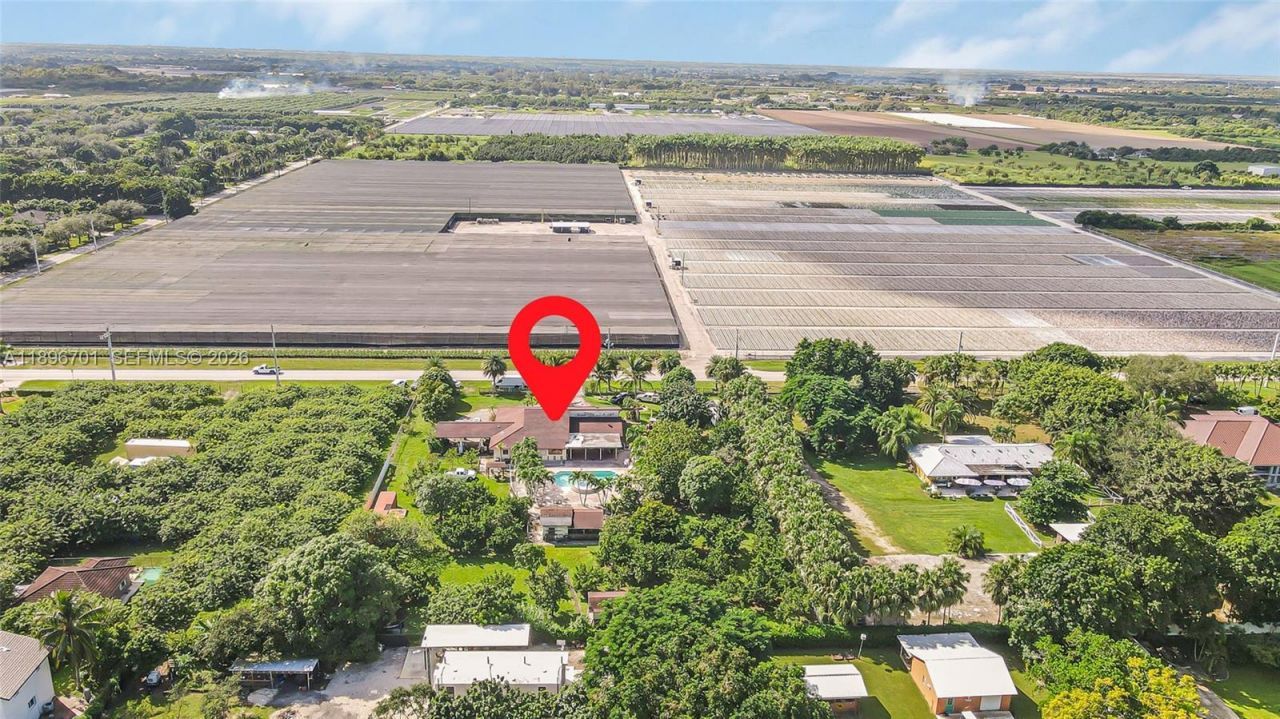 19491 SW 216th St, Miami, FL 33170 Photo