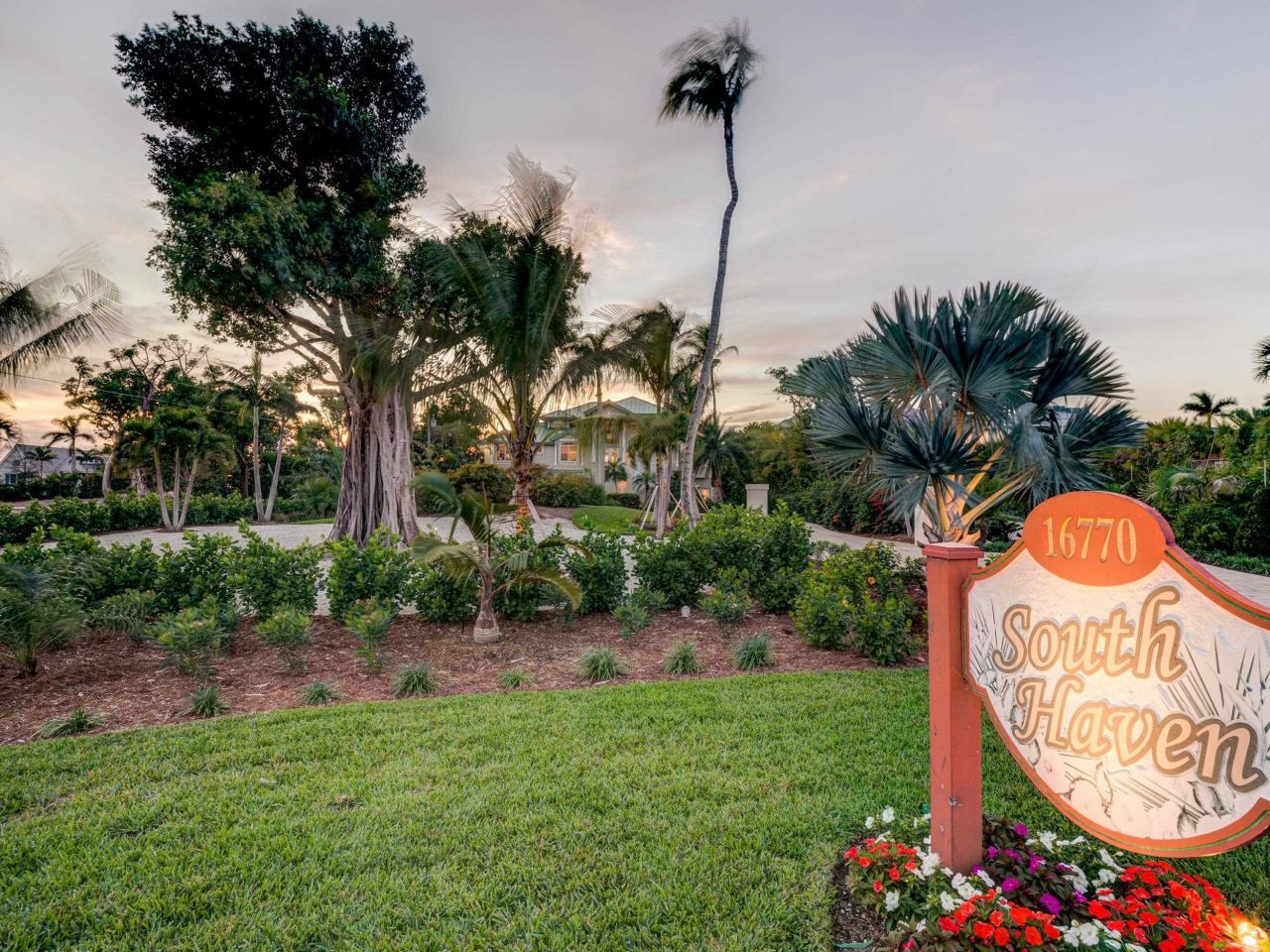 16770 Captiva Dr, Captiva, FL 33924 Photo