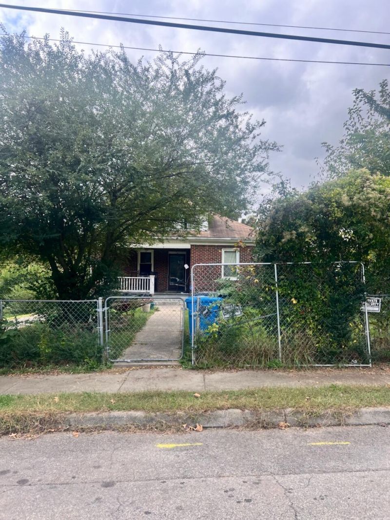 3140 Hillcrest Ave Nw, Roanoke, VA 24012 Main Photo