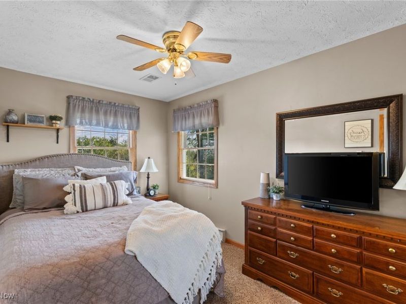 55584 Bel Haven, Bellaire, OH 43906 Photo 23