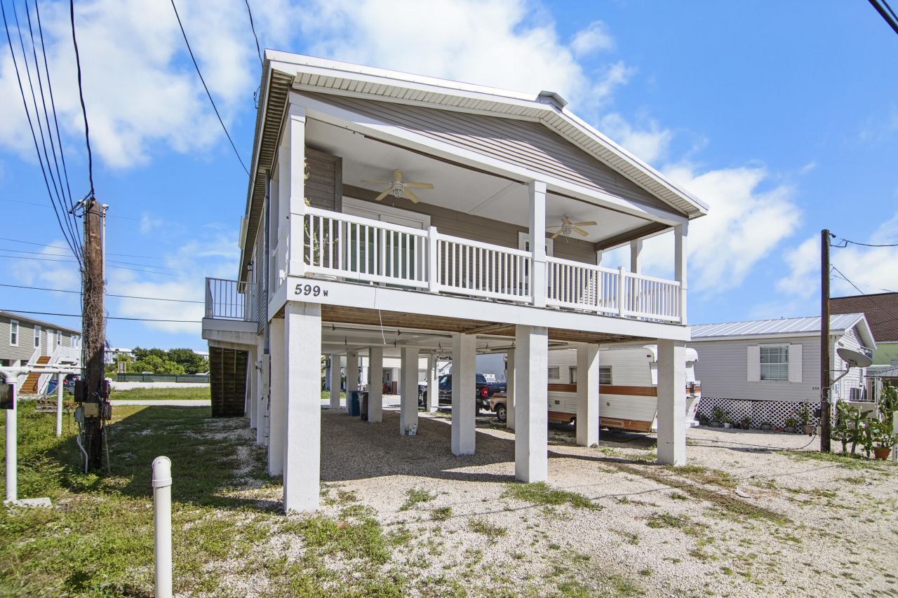 599 W 105th Street Ocean Street, Marathon, FL 33050 Photo