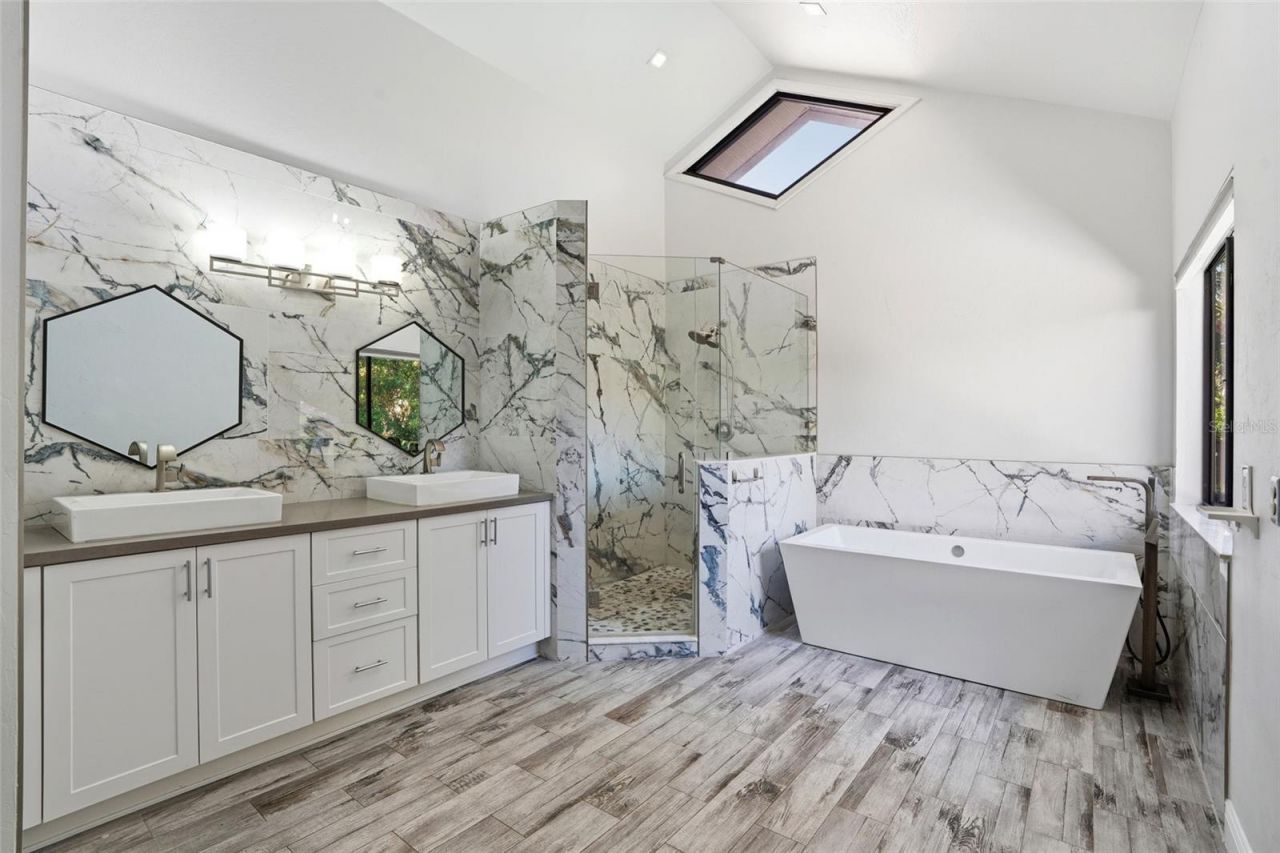 330 Prather Drive, Fort Myers, FL 33919 Photo