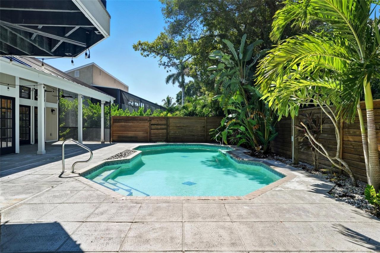 330 Prather Drive, Fort Myers, FL 33919 Photo