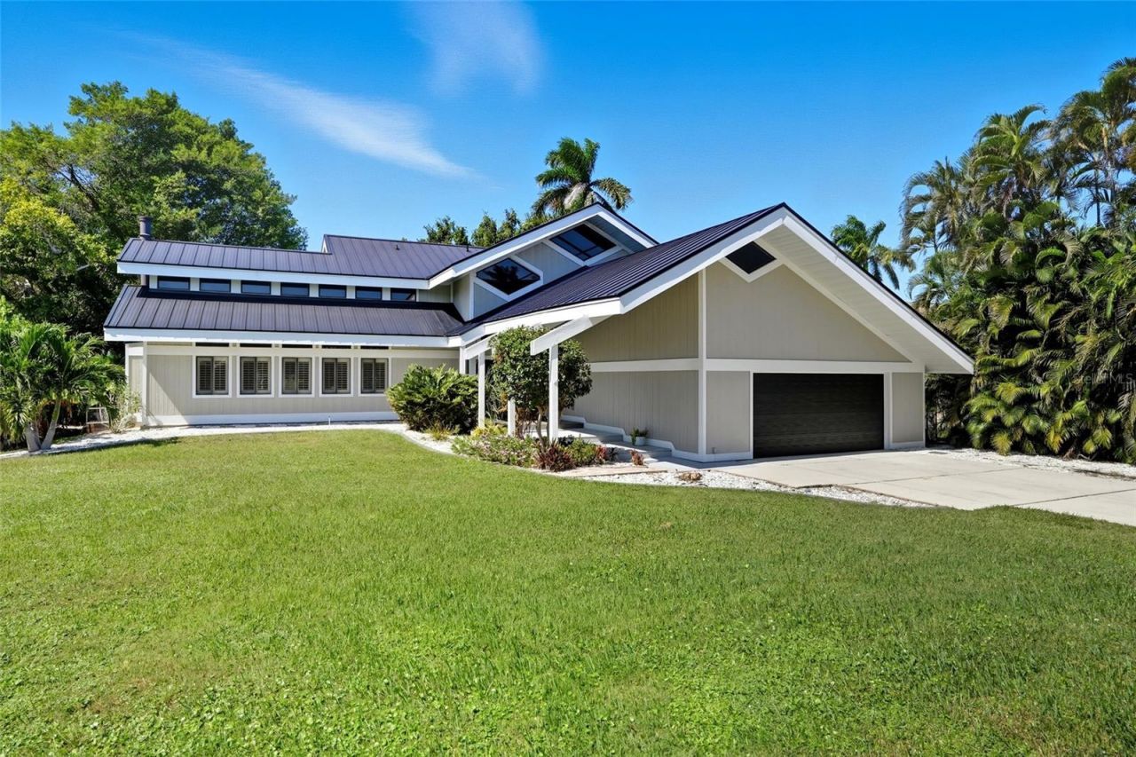330 Prather Drive, Fort Myers, FL 33919 Photo