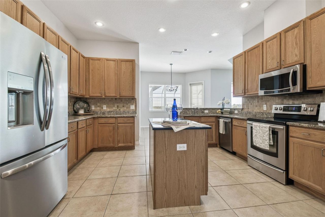 15639 Seth Country Lane, Wimauma, FL 33598 Photo