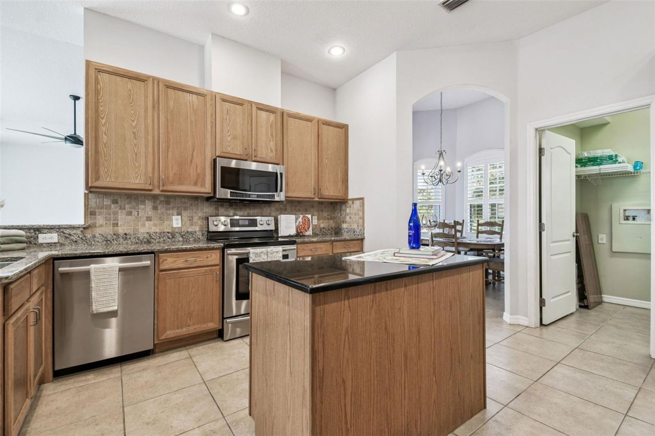 15639 Seth Country Lane, Wimauma, FL 33598 Photo